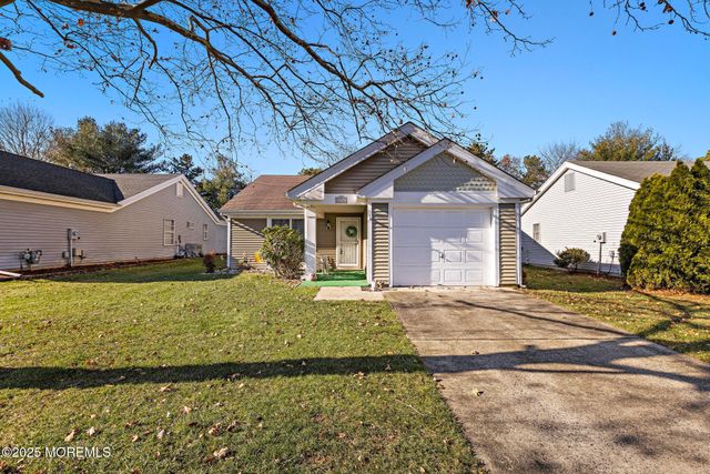 2246 Agincourt Road, Toms River, NJ 08755