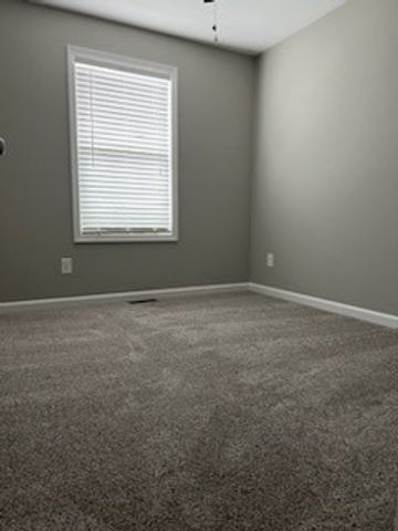 839 Shelton Cir, Clarksville, TN 37042