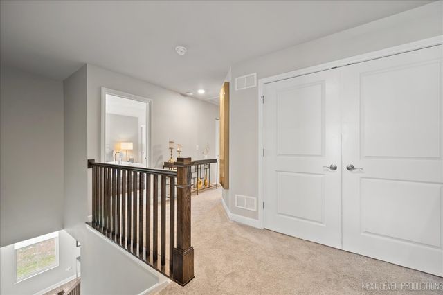 4116 Chelsea Manor Circle, Aurora, IL 60504
