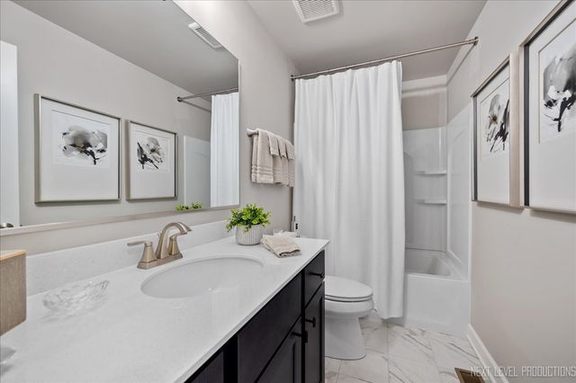 4116 Chelsea Manor Circle, Aurora, IL 60504