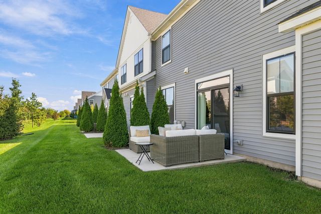 4116 Chelsea Manor Circle, Aurora, IL 60504