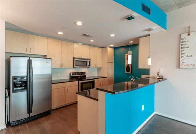 5925 Almeda Road 11814, Houston, TX 77004