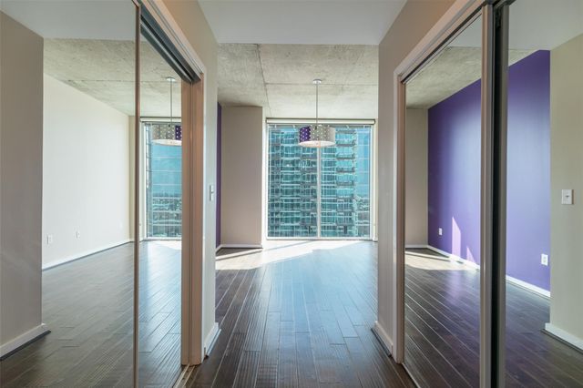 5925 Almeda Road 11814, Houston, TX 77004