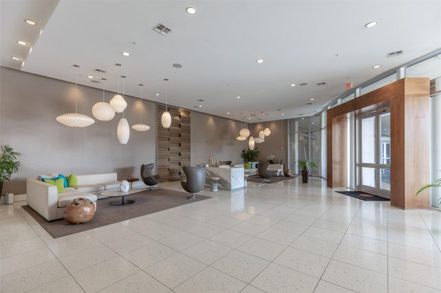 5925 Almeda Road 11814, Houston, TX 77004