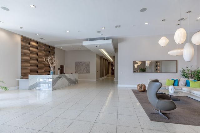 5925 Almeda Road 11814, Houston, TX 77004