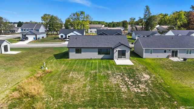 15585 Impala Drive, Huntertown, IN 46748