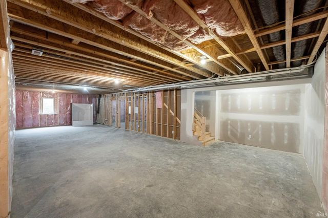 15585 Impala Drive, Huntertown, IN 46748