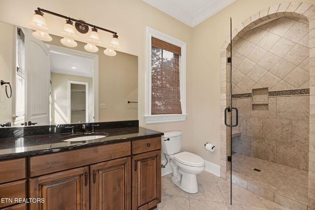 710 Barnsley Rd, Knoxville, TN 37934