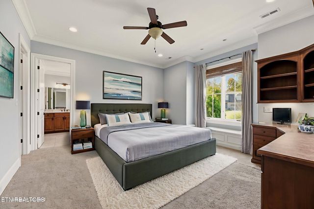 710 Barnsley Rd, Knoxville, TN 37934