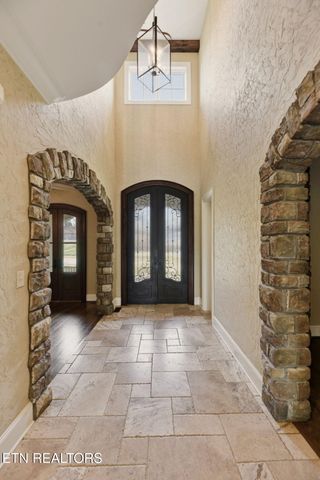 710 Barnsley Rd, Knoxville, TN 37934