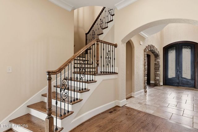 710 Barnsley Rd, Knoxville, TN 37934