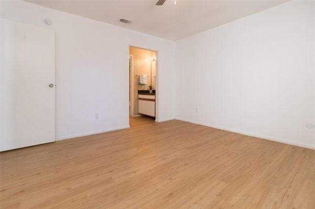 9707 Richmond Avenue 134, Houston, TX 77042