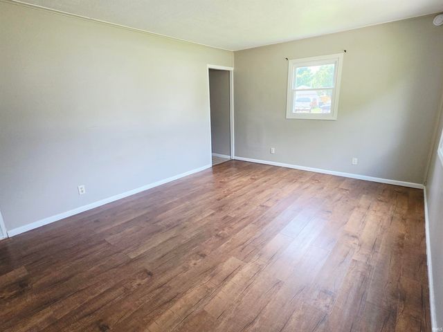 2141 Ulen Lane, Lafayette, IN 47904