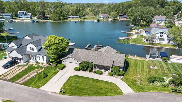 62546 Diamond View Drive, Cassopolis, MI 49031