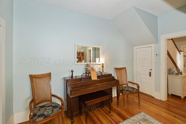 1000 5TH Avenue, Canyon, TX 79015