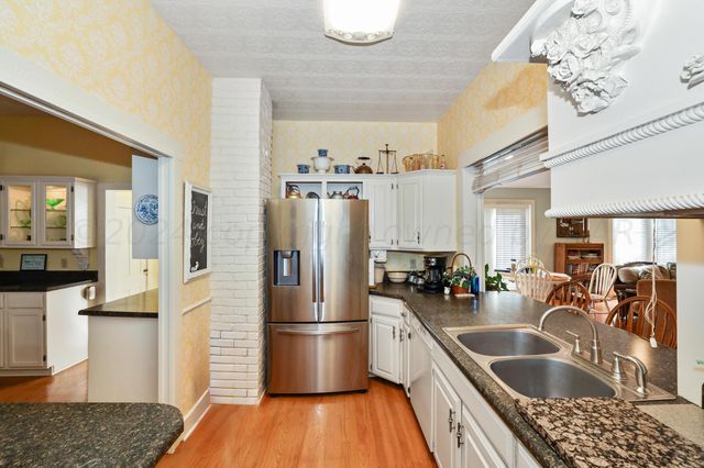 1000 5TH Avenue, Canyon, TX 79015