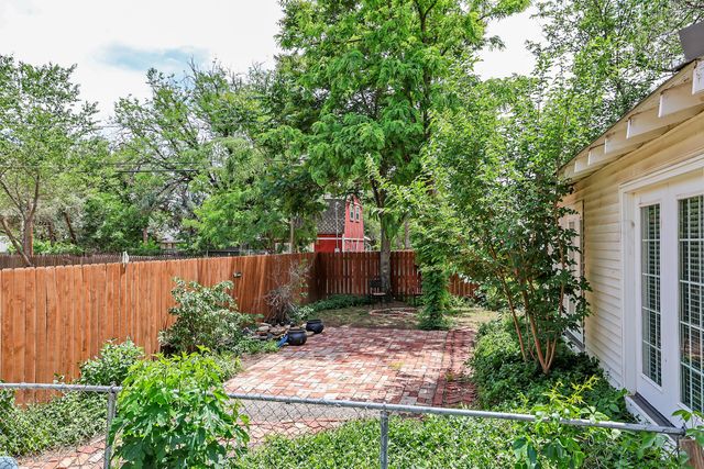 1000 5TH Avenue, Canyon, TX 79015