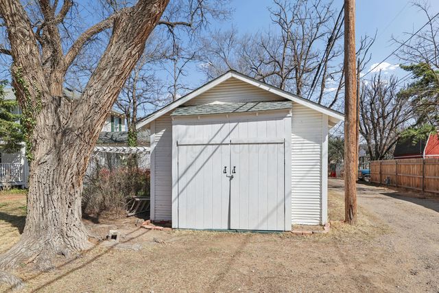 1000 5TH Avenue, Canyon, TX 79015