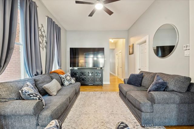 1448 N Fairfield Avenue 1, Chicago, IL 60622