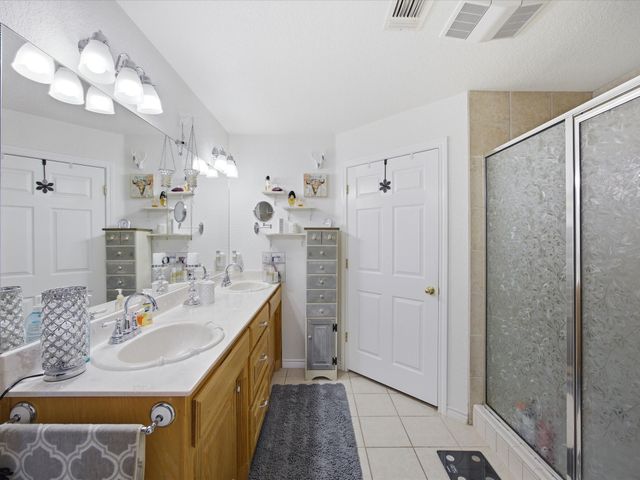 321 Niki, Paradise, TX 76073