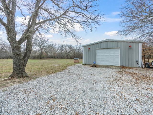 321 Niki, Paradise, TX 76073