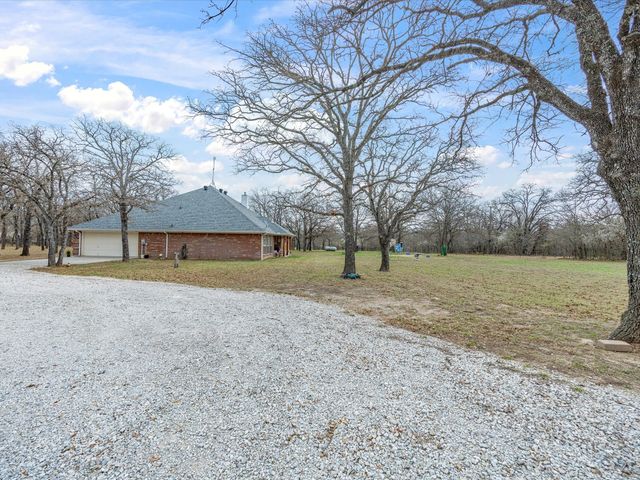 321 Niki, Paradise, TX 76073