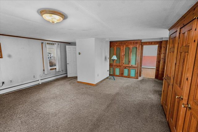 22 West Pine Street, Plaistow, NH 03865