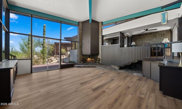 6102 E QUARTZ MOUNTAIN Road L, Paradise Valley, AZ 85253