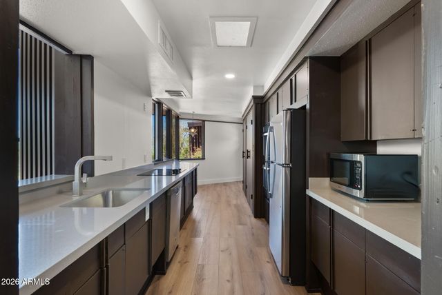 6102 E QUARTZ MOUNTAIN Road L, Paradise Valley, AZ 85253