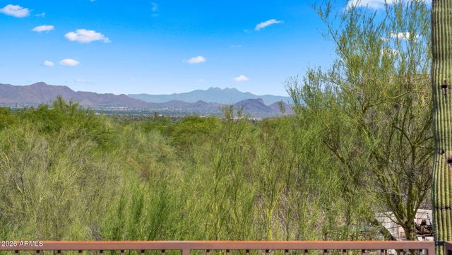 6102 E QUARTZ MOUNTAIN Road L, Paradise Valley, AZ 85253