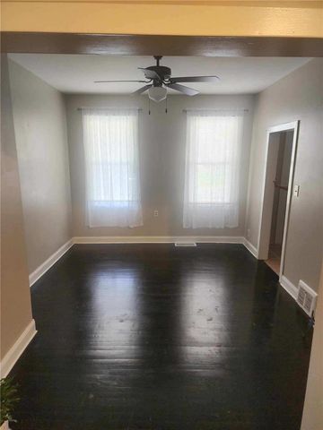 830 Centre Street, Easton, PA 18042