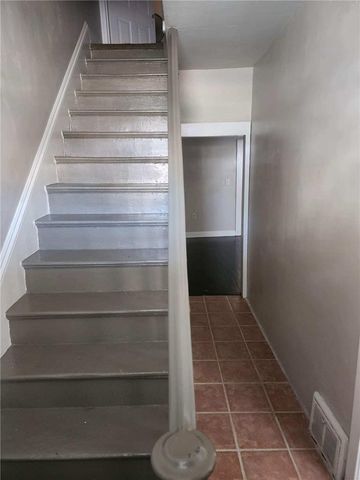 830 Centre Street, Easton, PA 18042