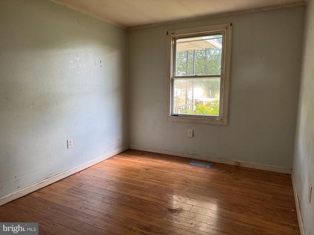 7341 MARTINSBURG PIKE, Shepherdstown, WV 25443