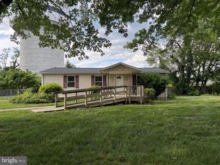 7341 MARTINSBURG PIKE, Shepherdstown, WV 25443