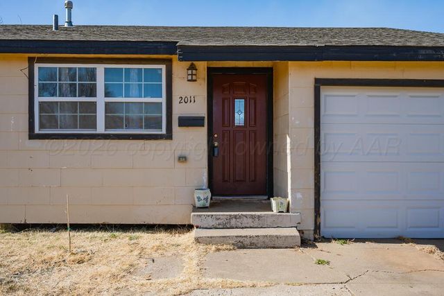 2011 N HIGHLAND Street, Amarillo, TX 79107