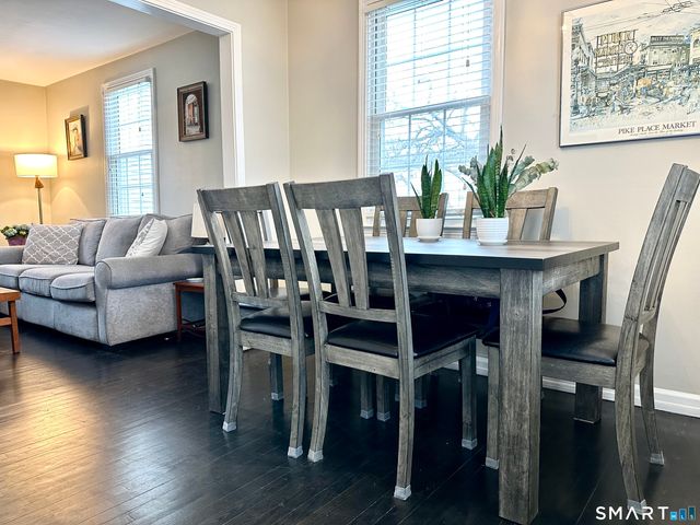 198 Sylvan Knoll Road, Stamford, CT 06902