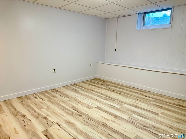 198 Sylvan Knoll Road, Stamford, CT 06902