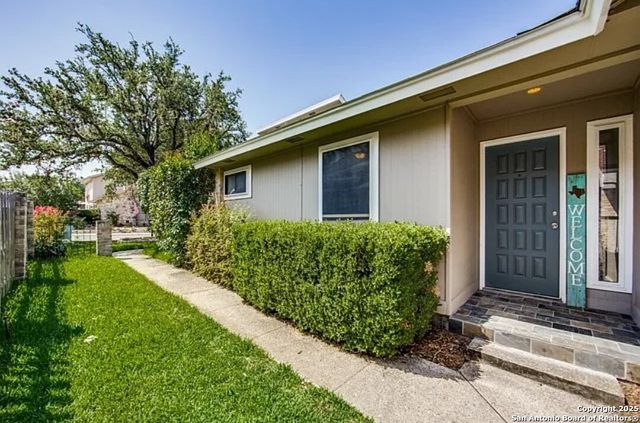 4283 Hilton Head, San Antonio, TX 78217