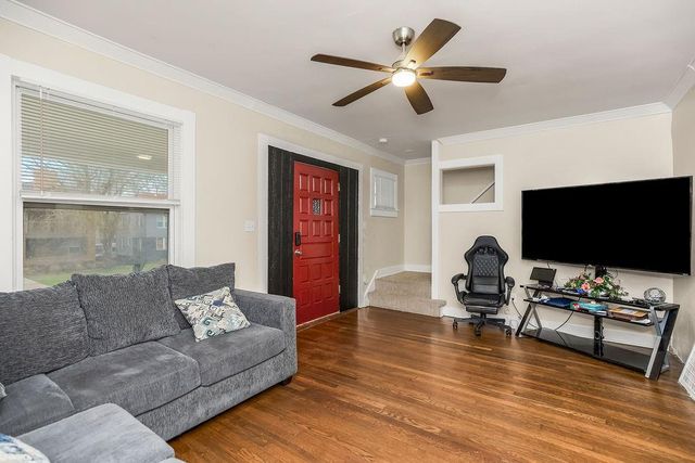 3307 Agnes Avenue, Kansas City, MO 64128