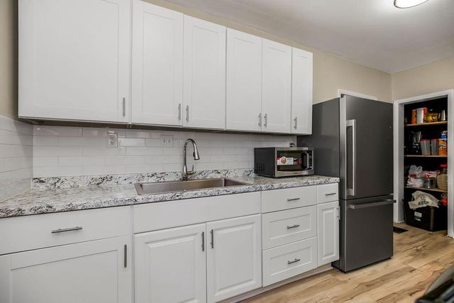 3307 Agnes Avenue, Kansas City, MO 64128