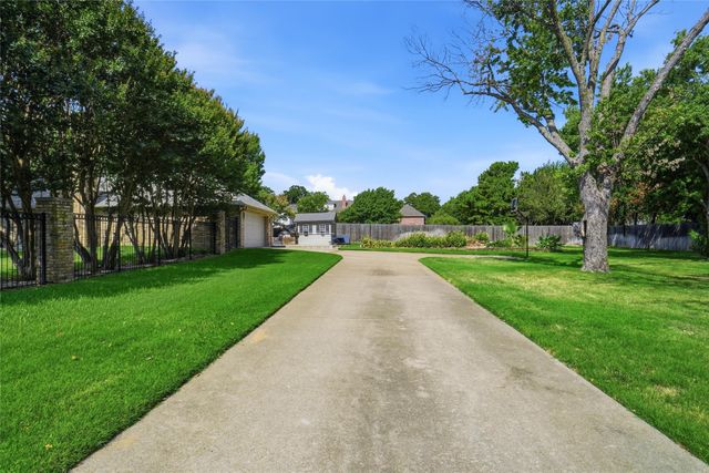 1362 Cross Timber Drive, Southlake, TX 76092