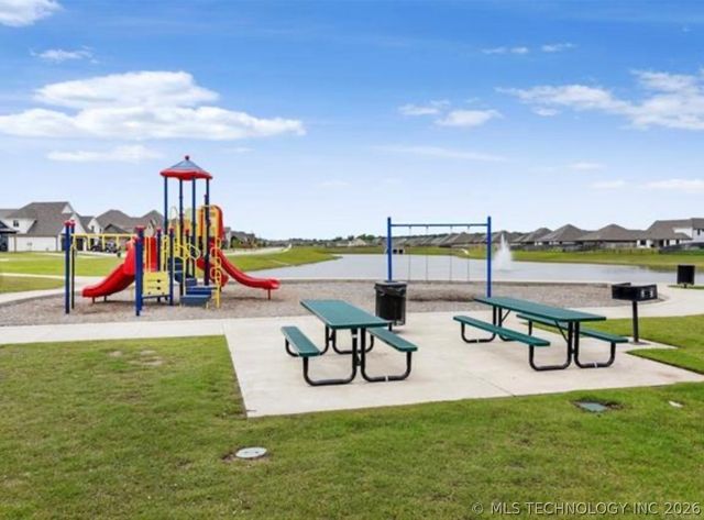 5804 E 127th Street S, Bixby, OK 74008