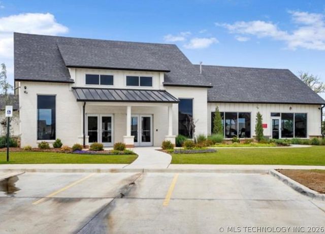 5804 E 127th Street S, Bixby, OK 74008