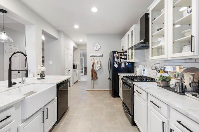 51 Silver Bayou Court, The Woodlands, TX 77384