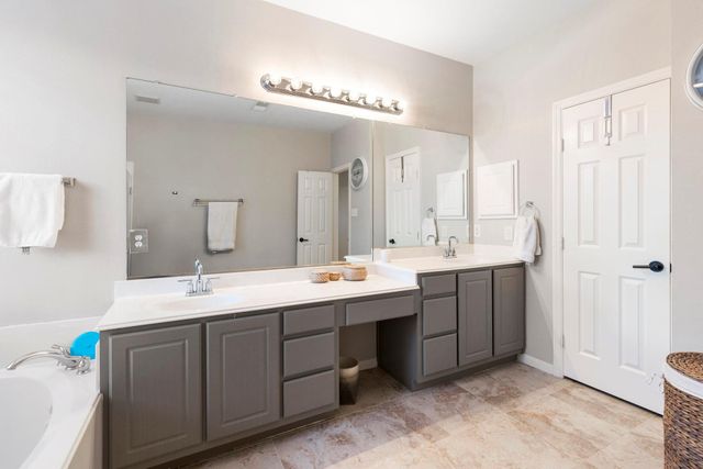 51 Silver Bayou Court, The Woodlands, TX 77384