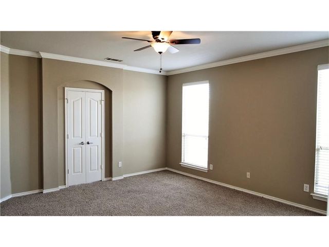 4105 Claymore Lane, Fort Worth, TX 76244