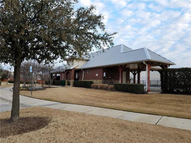 4105 Claymore Lane, Fort Worth, TX 76244