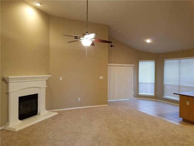 4105 Claymore Lane, Fort Worth, TX 76244