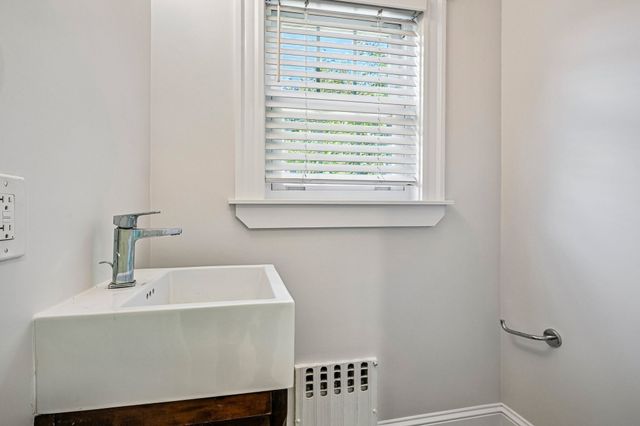 155 Auburndale Ave, Newton, MA 02465