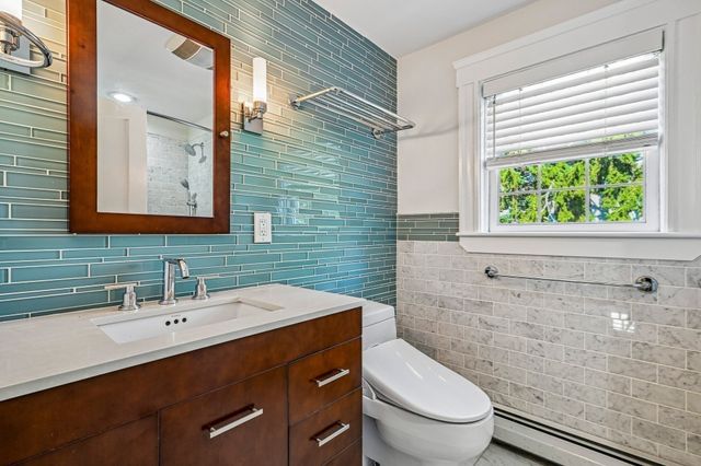 155 Auburndale Ave, Newton, MA 02465